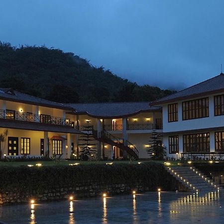 Amritara Ambatty Greens Resort Вираджпет Екстериор снимка