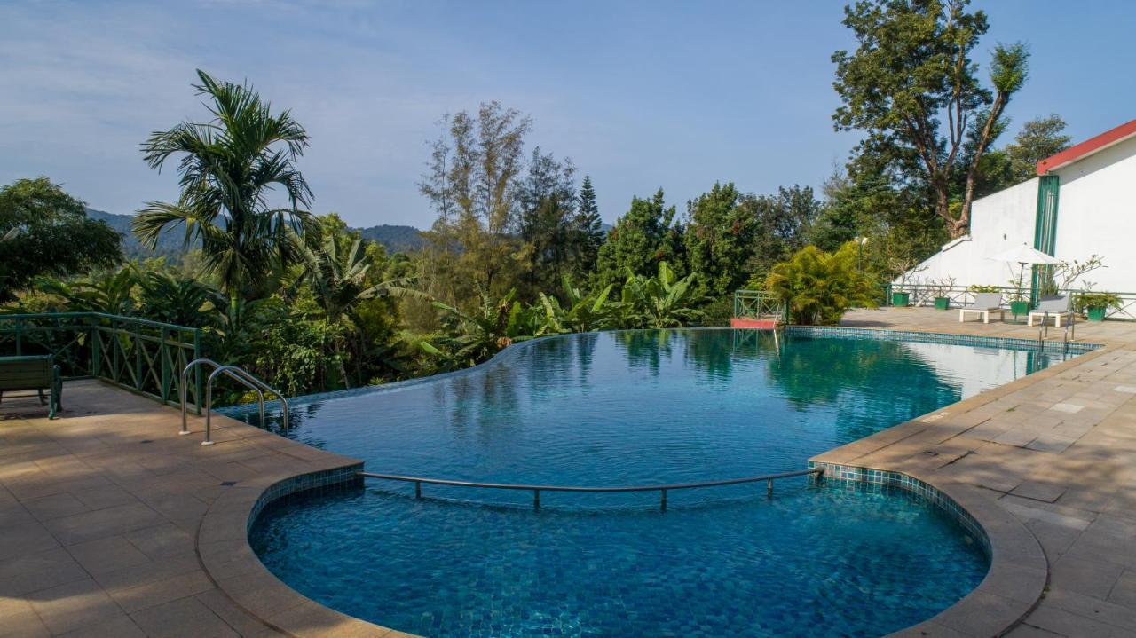 Amritara Ambatty Greens Resort Вираджпет Екстериор снимка