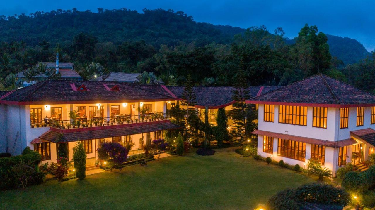 Amritara Ambatty Greens Resort Вираджпет Екстериор снимка
