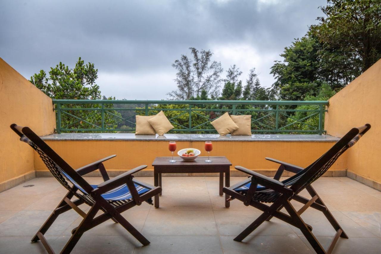 Amritara Ambatty Greens Resort Вираджпет Екстериор снимка