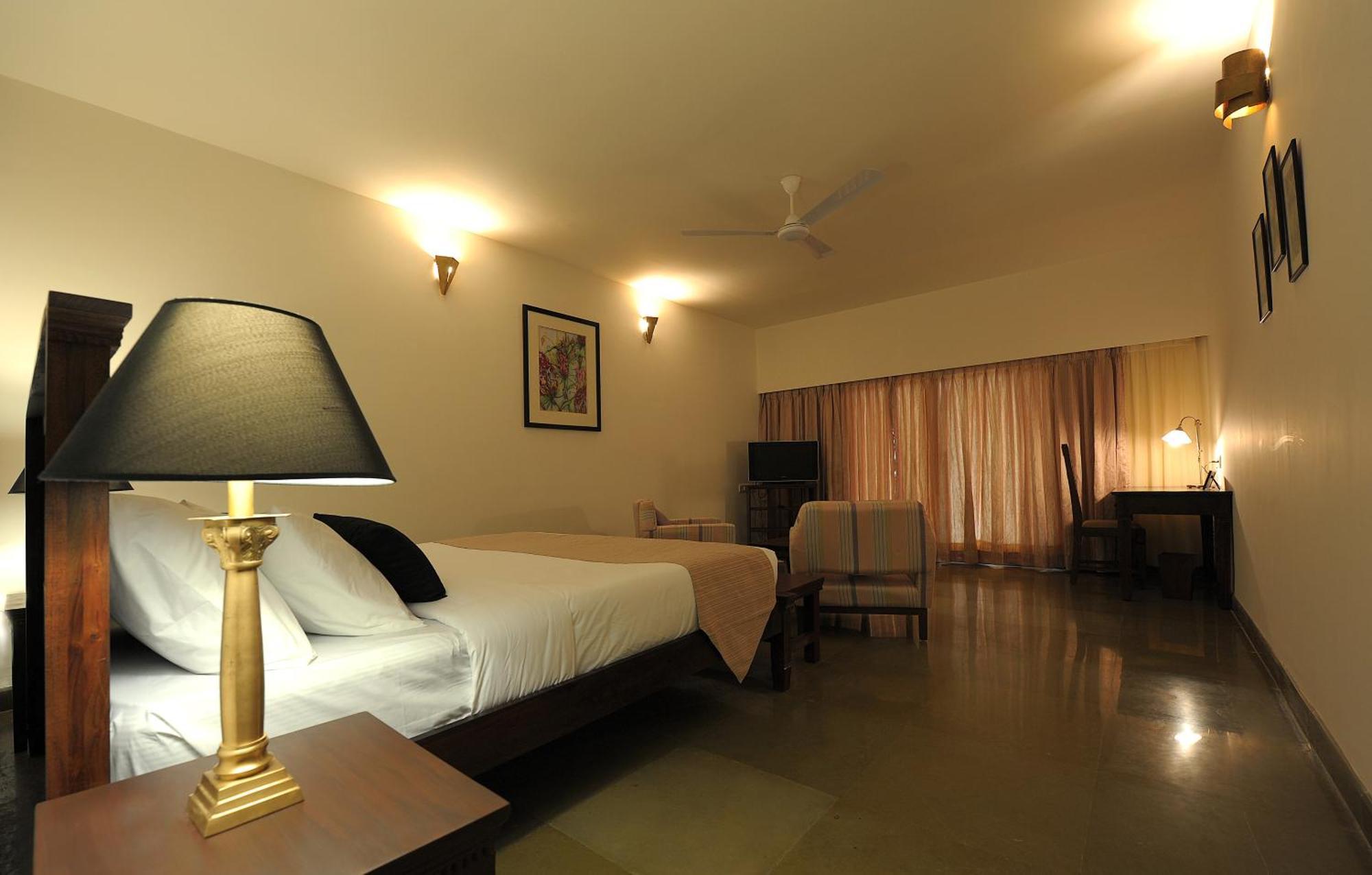 Amritara Ambatty Greens Resort Вираджпет Екстериор снимка